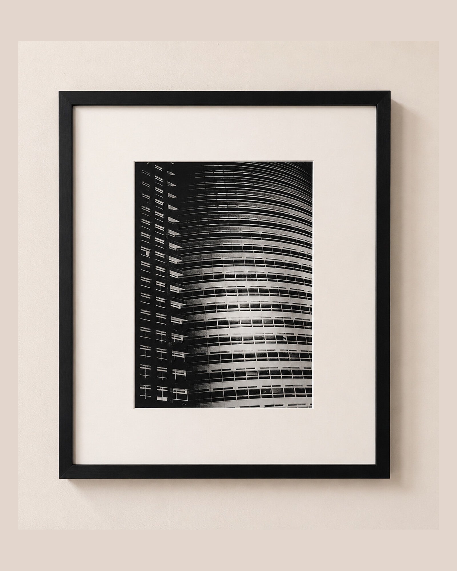 Urban curve [Amsterdam, 1990] — fine art photograph by Larry Lazarus